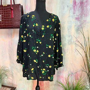 📌Yessica  Long Sleeves Viscose Blouse w/ Hemstitch & Scattered Flowers Pattern